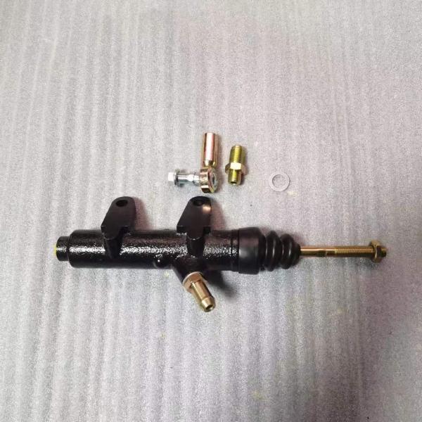 Standard Size Engine Clutch Master Cylinder for Dongfeng Truck Off-Road 1604010-C0100