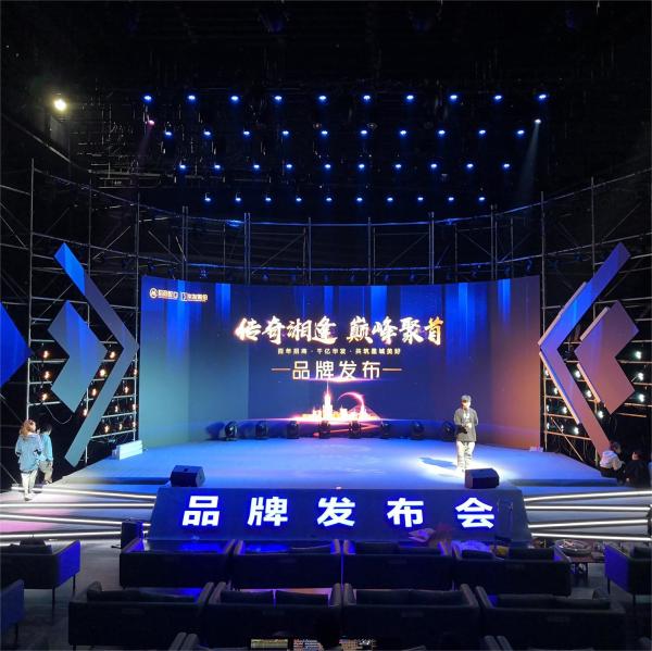 Lionled P3.91 Indoor LED Rental Display for Stage/Concert/Advertising