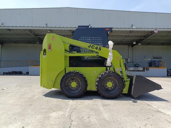 Front Discharge CE EPA 300kg 500kg 800kg 1050kg Skid Steer Loader with Customization