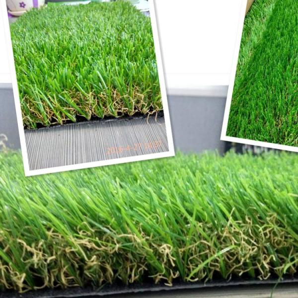 Environmental Plastic Synthetic Grass Rug Garden Decoration Long Life Span
