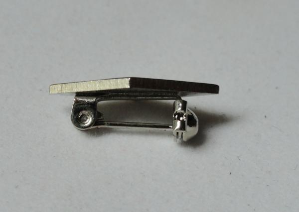 Promotional Gift EDR Pewter, Aluminum, Brass Nickel Plated Hard Enamel Pin with Brooch