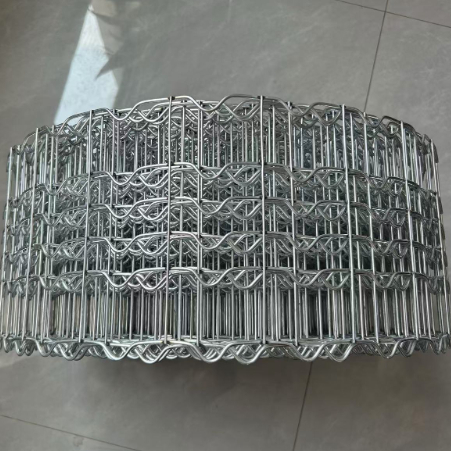 Six Lines Pipeline Reinforced Welded Wire Mesh Anti Rust For Oil And Gas