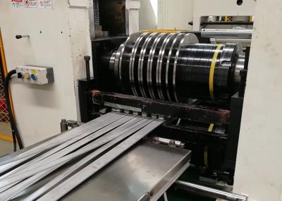 Tira de aço inoxidável Martensitic de AISI 420A na borda cortada recozida laminada a alta temperatura da bobina