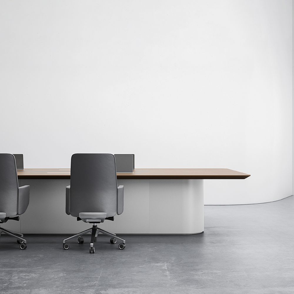 Bespoke Customization Boardroom Conference Table With Power Outlets