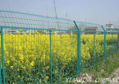 PVC Coated Steel Farm Mesh Fencing For Feeding Factory Eco Friendly