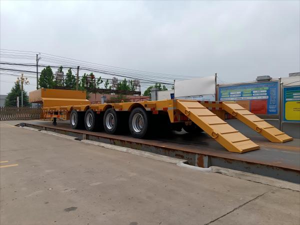 Customizable Steel Multi Axis CIMC Lowbed Semi-Trailer Truck Trailers