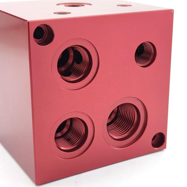 Bloco hidráulico de válvula revestido de pó vermelho Modelo NO L195 Bloco hidráulico para uso industrial