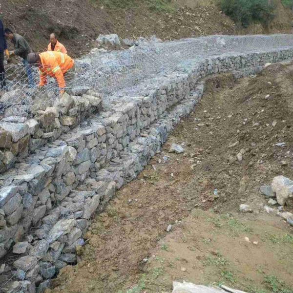 Гальванизированные корзины Gabion 2m x 1m x 1m сплетенное предохранение от реки загородки железной проволоки