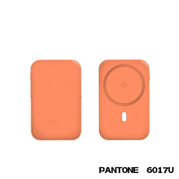 Portable Charger 5000mAh 15W Wireless Power Bank With Stand / Digital Display