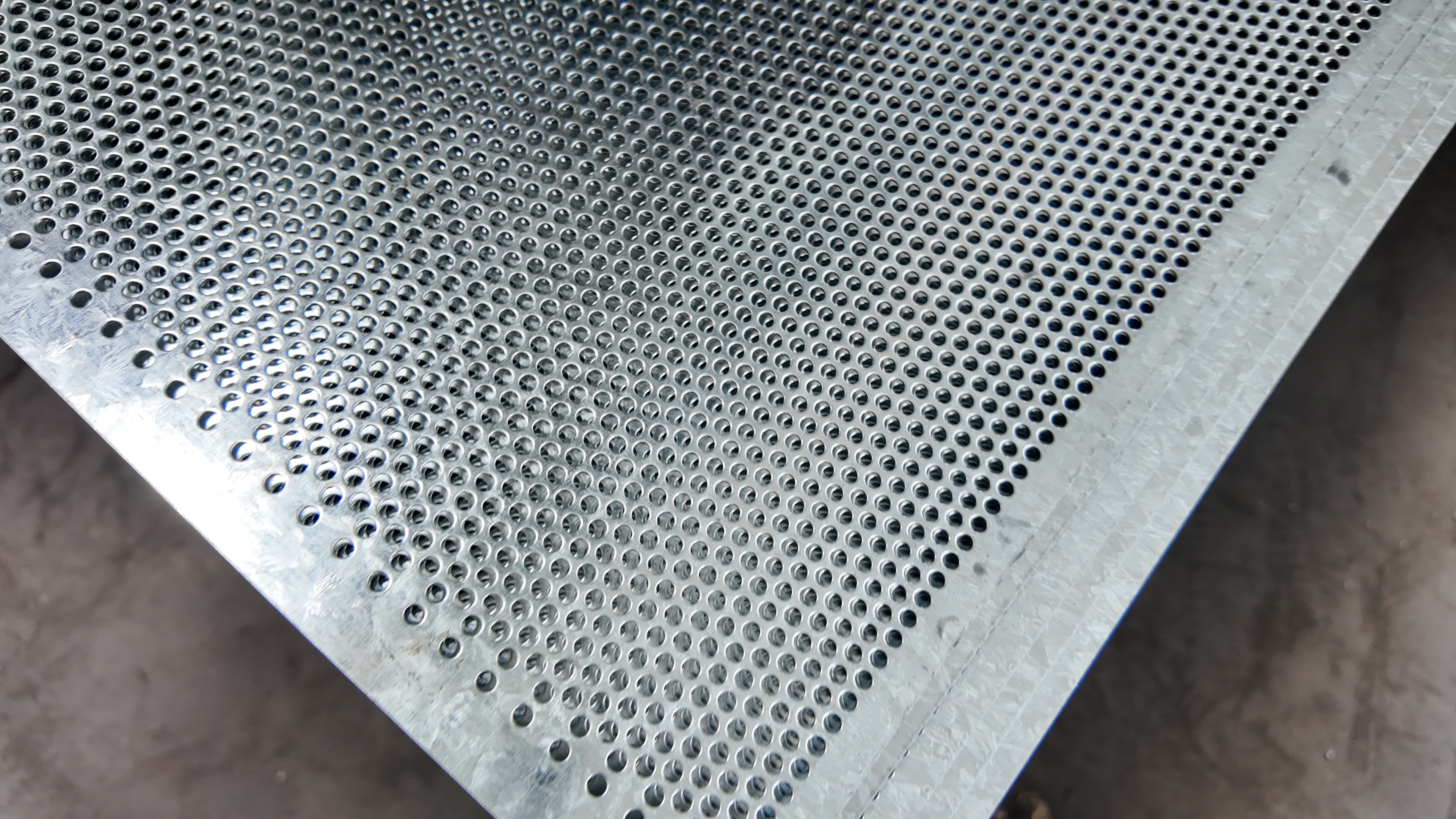 Stainless Steel Perforated Sheet with Round Hole Metal Mesh Panel