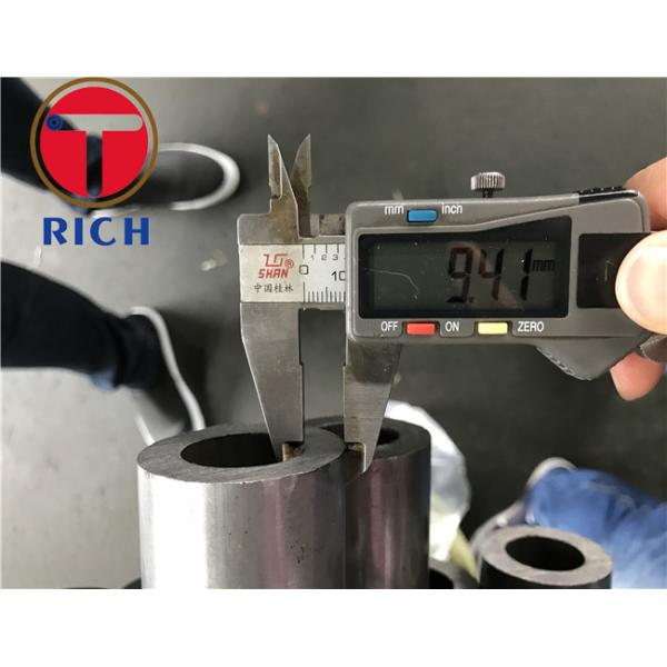 ASTM A335 Alloy Steel Pipe OD 6 - 450mm for High Temperature Services