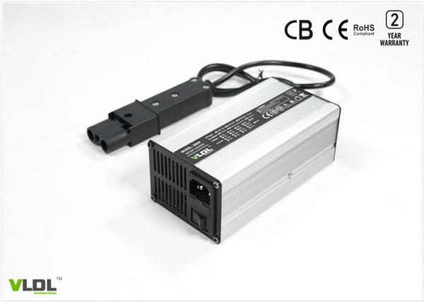 Electric Golf Carts / Club Car Battery Charger 24 Volts 12 Amps Worldwide 110 / 230Vac Input