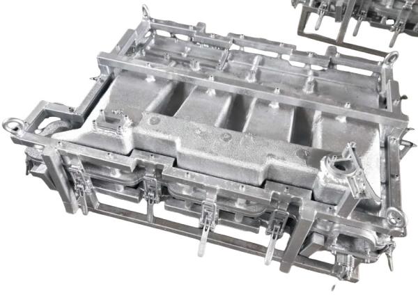 Rotational Moulding Tools For Road Barriers With Heavy Clamps Custom Rotational Molding
