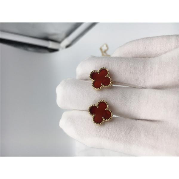 Van Cleef Arpels Sweet Alhambra earstuds 18k yellow gold with carnelian