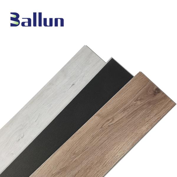 Interior 9'x48' Tamaño de tabla Texturas de madera negra 5mm LVP PVC SPC suelos con acolchado IXPE