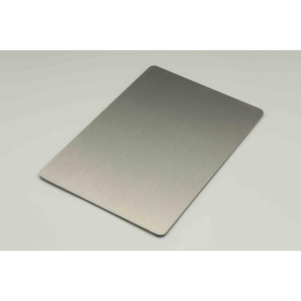 Panneau composite aluminium ACP façade brossée sur mesure 4mm pour revêtement de toiture