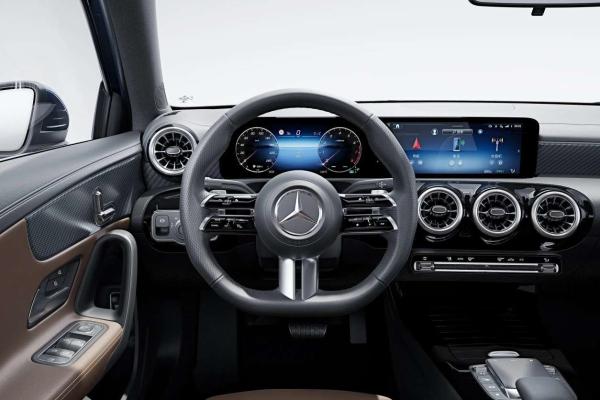 Mercedes-Benz A-Class 2024 Compact Car Second Facelift A 200 L Fashion Version
