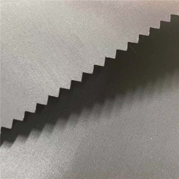 100 повторно использованное покрытие PU доказательства воды Pongee 240T 75DX75D ткани полиэстера
