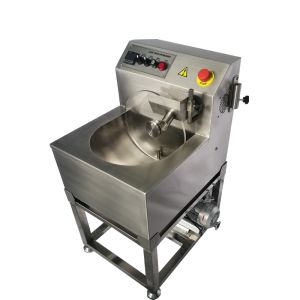 Small Chocolate Melting and Moulding Machine