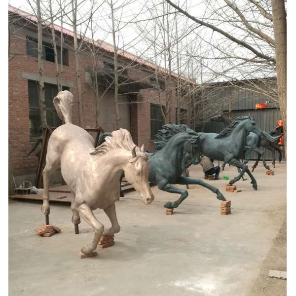 New Bronze horse sculptures ,outdoor brass horse statues for sculptor and artist, China sculpture supplier