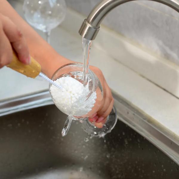 Вращающаяся на 360 градусов щетка для чистки бутылок с мягкой чашкой, заботливое дерево/ЭВА