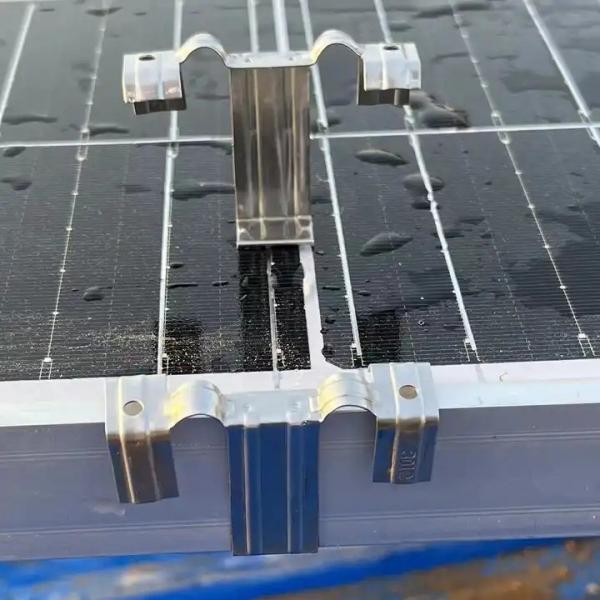 30mm 35mm 40mm UV Resistant Plastic Solar Panel Water Drainage Clip Snow Load 1.5KN/m2