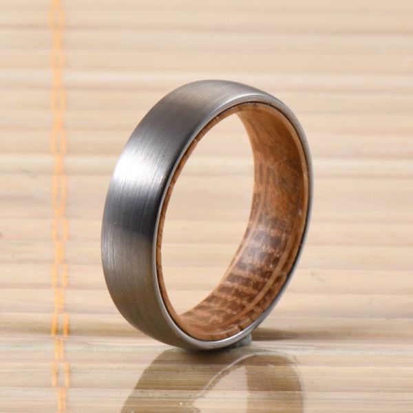 TRENDY 6mm Silver or Black Plated Whiskey Barrel Wood Tungsten Ring for Men's and Women's Wedding or Engagement Band