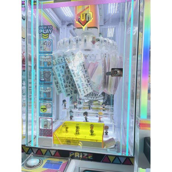Dreamland Mini 28 Clips Win Clip Vending Machine Coin Operated Prize Gift Game Machine Factory Direct