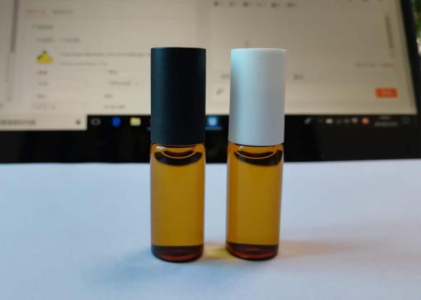 Personalize o rolo ambarino do tamanho em garrafas de perfume com metal Baller/tampão de alumínio