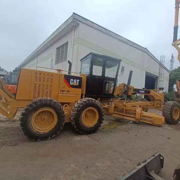 Japan Engine CAT 140H Used Grader in Good Condition for Requirements