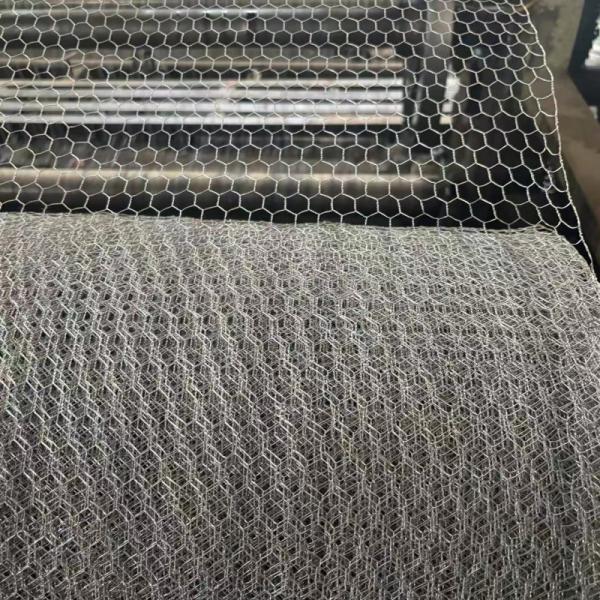 Animal Husbandrry Galvanized Hex Netting Twist Knitting Hex Wire Fencing