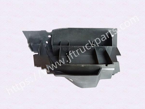 Suporte direito (simétrico com o esquerdo) 811W63903-0322 para partes do corpo SITRAK HOWO C7H