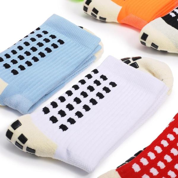 OEM Football Socks Men's Thick Sports Tube Dispenser for Soccer Basketball
