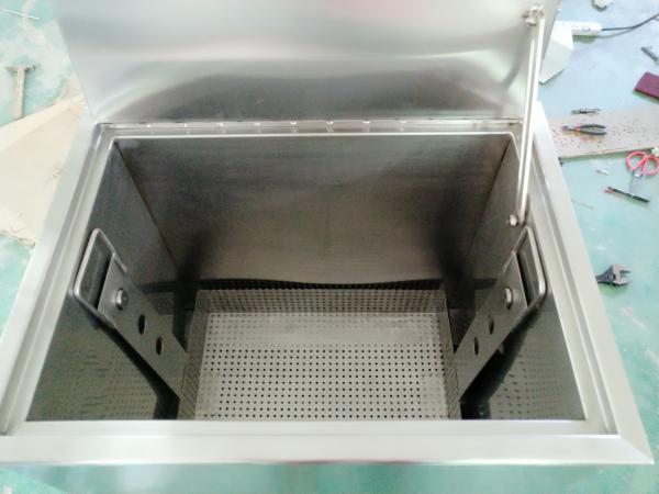Líquido de limpeza ultrassônico da cozinha para filtros, potenciômetros, bandejas, partes superiores do fogão que removem o óleo e o carbono