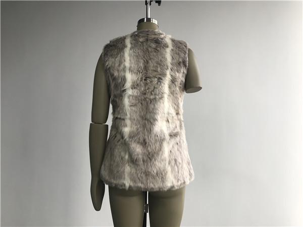 Mocha Color Ladies Faux Fur Gilet , Collarless Neck Faux Fur Coats  TW75497