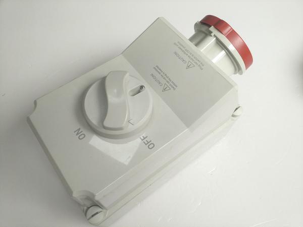 3P 63A IP44 Watertight Industrial Socket Outlet With Switch 3rd Generation Switched Sockets part no. 6571