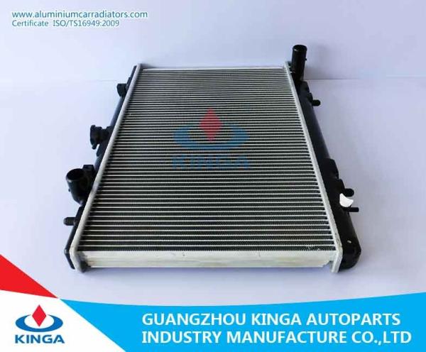 Mitsubishi Pickup L200'96 MT Vehicle Radiators Car Parts Radiator