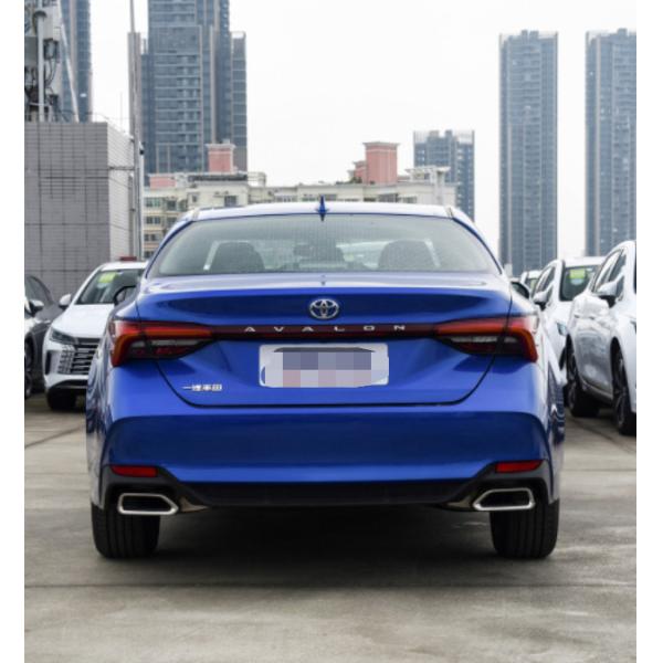 Места 2022 подержанного автомобиля 5 версии спаренного двигателя 2.5L Haohua Тойота Avalon гибридные