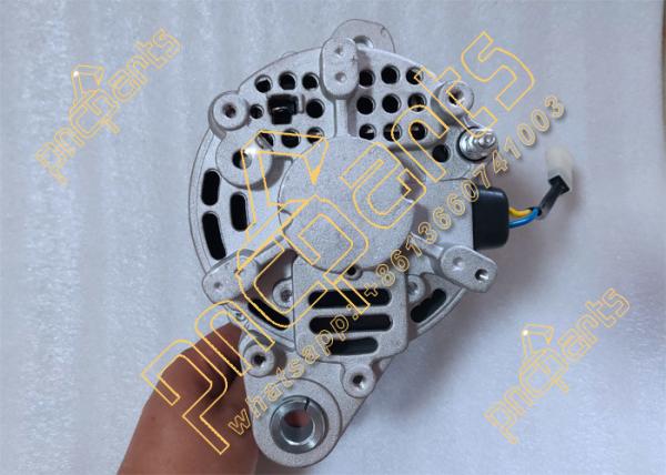 4D31 Alternator ME049165 A5T70383 A005T70383 24V For E70B Excavator