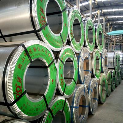 A cor branca Prepainted a folha de aço galvanizada 0.7mm da bobina grossa para o metal da telha de telhado