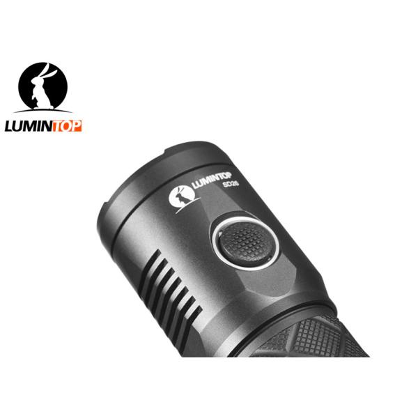 Portable Rechargeable LED Flashlight 1000 Lumens Light Distance 205m