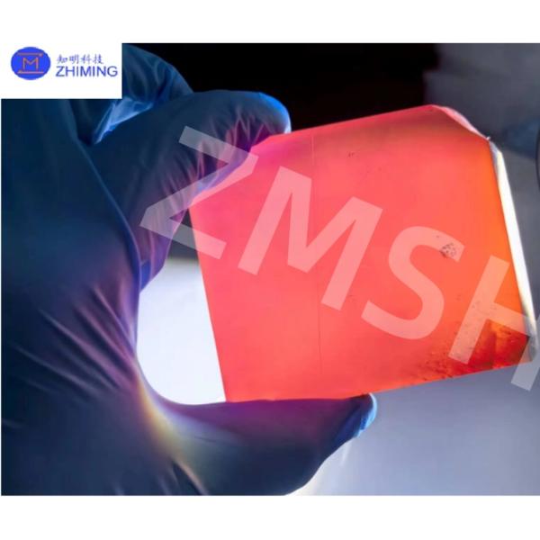 Saphir Padparadscha Cultivé en Laboratoire pour la Joaillerie et les Biens de Luxe