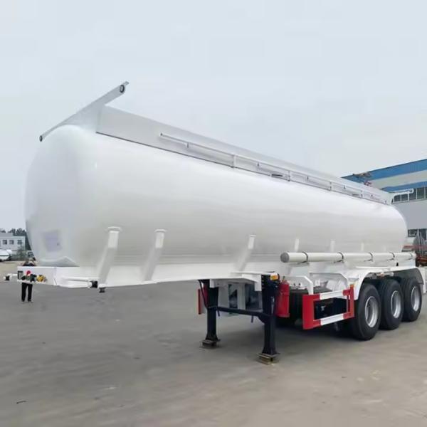 Fuel Tanker Oil Petrol Fuel Tanker Semi Truck Trailer 40000 45000 Liters Semi-trailer High Strength Steel 70tons