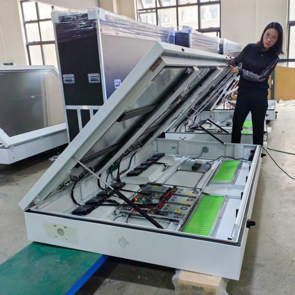 Waterproof Digital Signage 100 Inch 98 Inch Outdoor Digital Advertising Display Screens