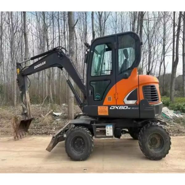 Предыдущая владение Doosan колесный экскаватор DX60W Общая ширина транспортировки 2000 мм