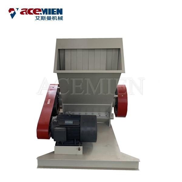 Soundproof Plastic Auxiliary Machine PP PE PET PVC Crushing Plastic Bottle Crusher