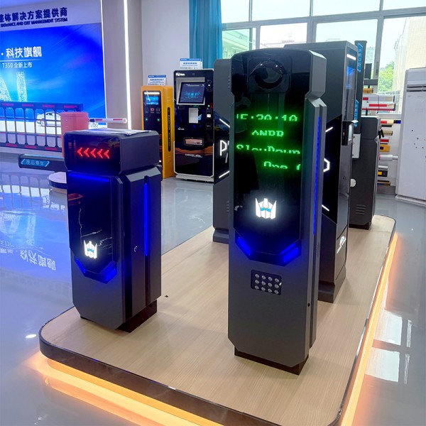 Dual Lane ANPR System with 5MP Camera for Smart Parking Access Control