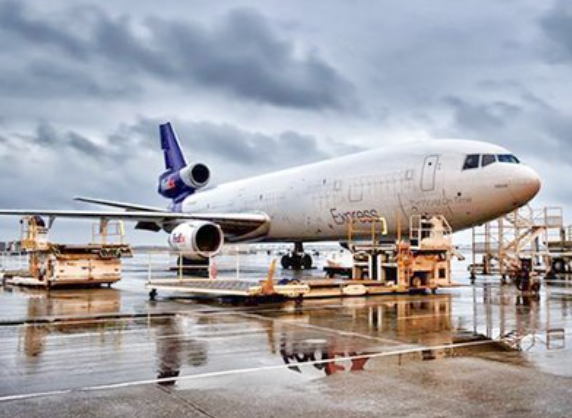 Грузить от Китая к Соединенным Штатам Складу Снабжению Решению Компании