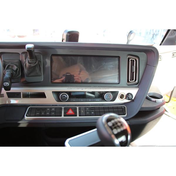 Used HOWO SINOTRUCK 6X4 Truck Head T7H 460 Tractor Truck with EURO 5 Emission