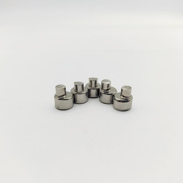 316L en acier inoxydable Hex vis excentriques ± 0,5-1,2 mm décalées passivées
